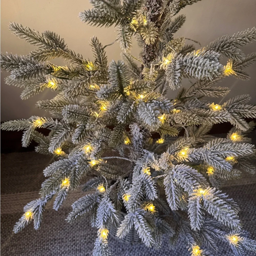 NWT 2 Pre- Lit Flocked Balsam Christmas Tree with Basket Base